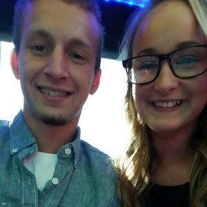 Meet your Posher, Joel